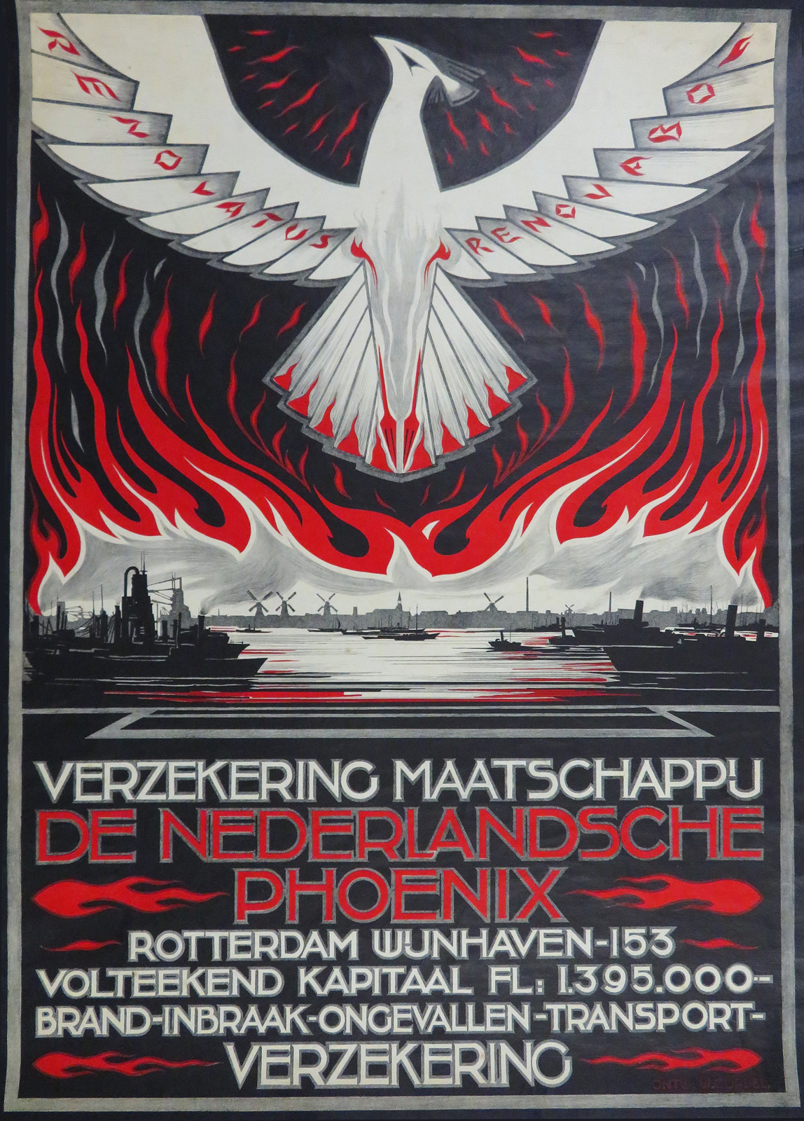 A phoenix spreads its wings wide at the top of this poster. The bird’s body is white and elongated, and its feathers are depicted with gray shading and flowing lines, its wings turned slightly upward and in flight. Red flame-like details decorate the ends of the phoenix’s long tail feathers, and two words "RENOVATUS" and "RENOVABO(?)", written in a red, flame-like font, are spelled between the feathers of both the left and right wings. The head of the phoenix is turned to the side, with an elongated beak and sharp eyes, and a plume of gray feathers extends from behind its back. The background behind the phoenix is black with red flames, and under the phoenix in the center of the poster is a large fire. The fire has a red border and a white and gray interior, which depicts a cityscape behind a body of water containing several steamships silhouetted in black. The smoke emanating from the top of the ships rises and becomes part of the gray shading of the large fire. Below the water and ships in the foreground is the outline of the interior edge of a boat, where the following Dutch text is centered and written in red and white bold lettering: “VERZEKERING MAATSCHAPPU”, “DE NEDERLANDSCHE”, “PHOENIX”, “ROTTERDAM WUNHAVEN-153”, “VOLTEEKEND KAPITAAL FL: 1.395.000—”, “BRAND-INBRAAK-ONGEVALLEN-TRANSPORT-”, “VERZEKERINO”.